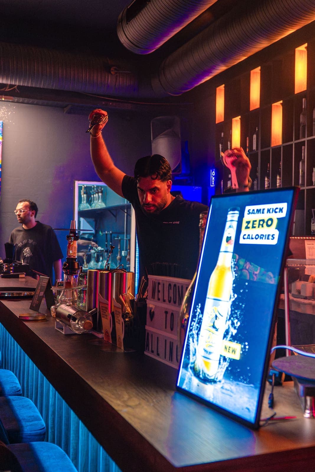 Stimmung in der All in One Bar
