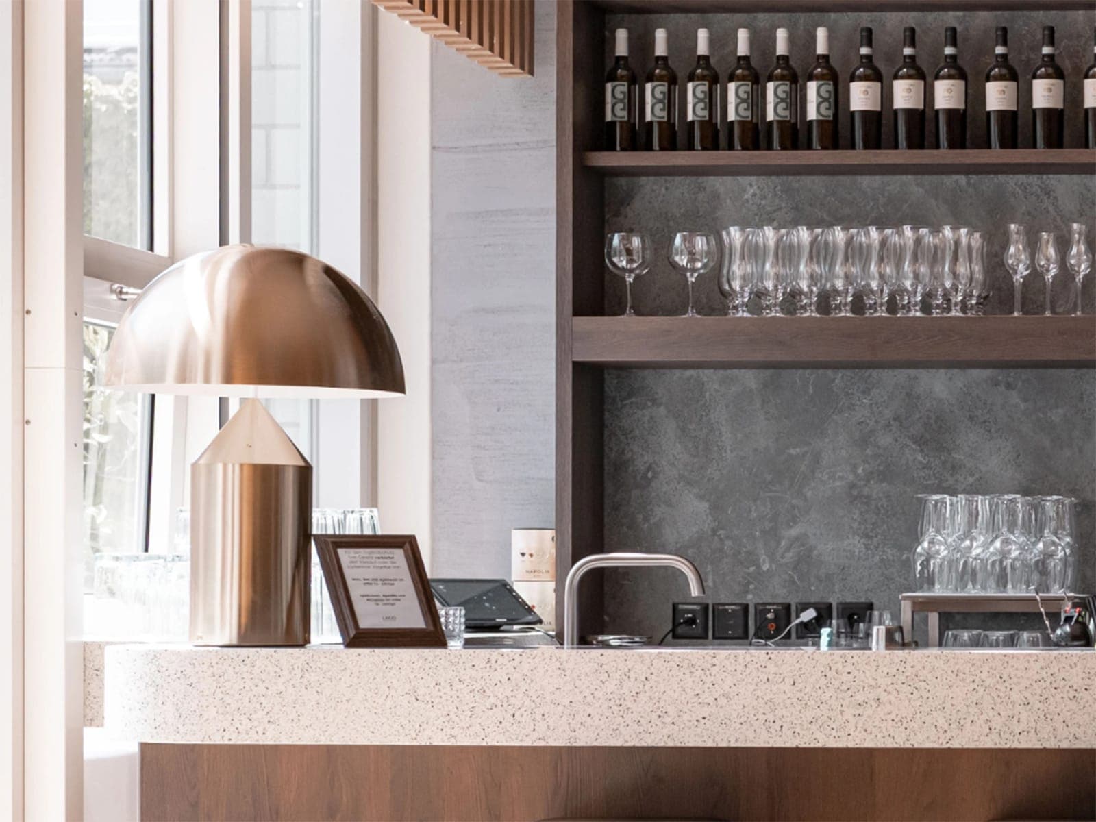 Bartheke in der Bar & Lounge LAGO